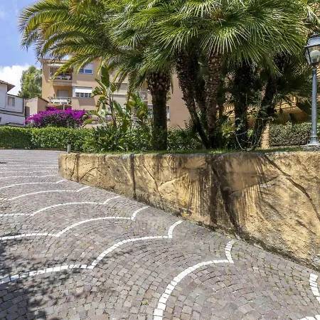 Apartament Lovely In Near Casino And Beach *